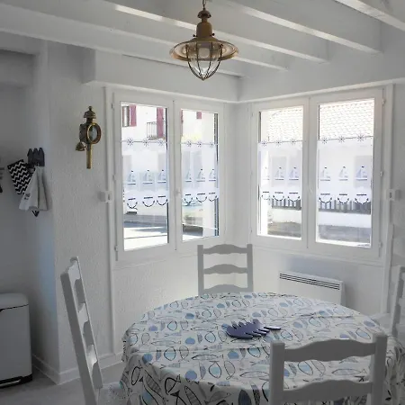 De Standing 200 M Vakantiehuis Arcachon